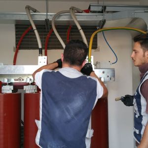 MANUTENZIONE CABINA MT 3